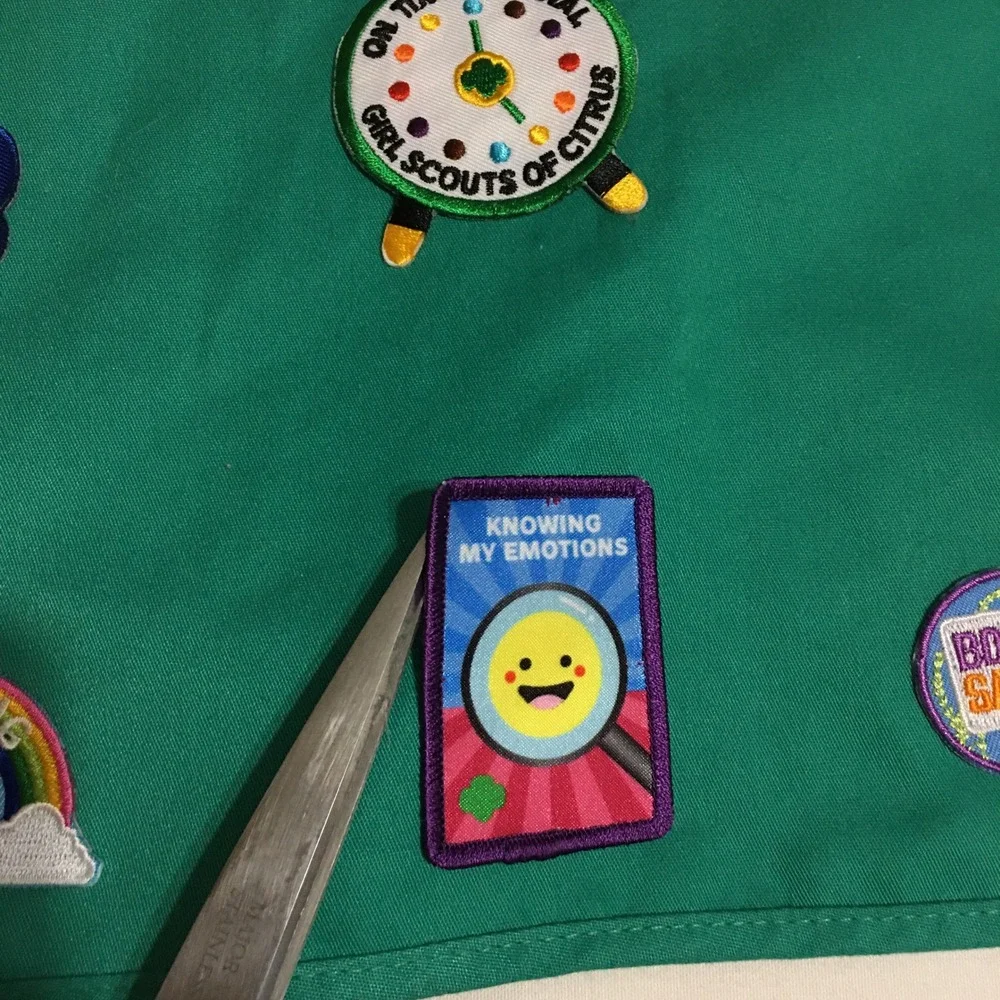 Girl Scouts Uniform Vest Kids Large Green Patches Insignia